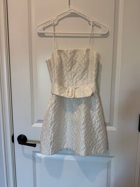 Amanda Uprichard Ivory Textured Strapless Mini Dress with Belt, XS
